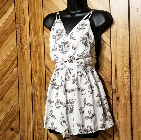 Audrey 3+1 Dresses & Skirts - AUDREY 3+1 Backless Floral Romper Shorts/ skirt